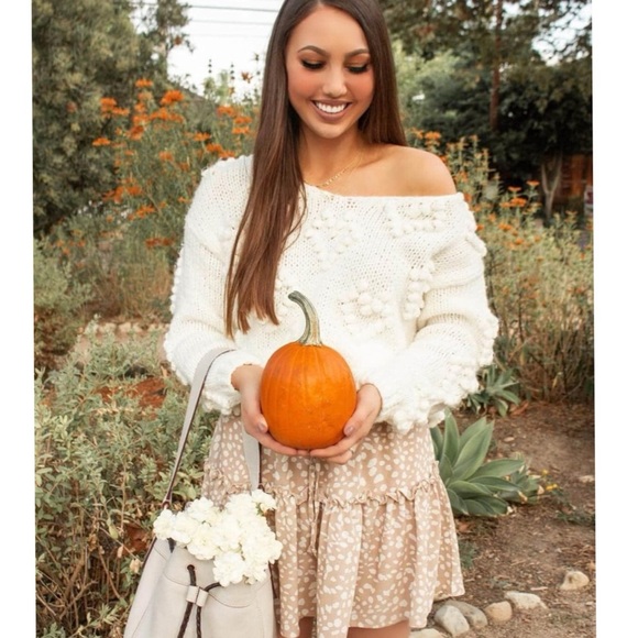 Flowy Drawstring Ruffle Skirt - Picture 6 of 9